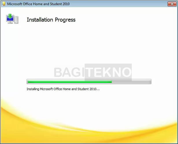 Microsoft Office 2010 sedang diinstall