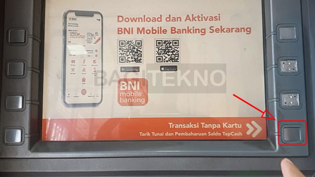 Melakukan penarikan tunai saldo LinkAja di ATM BNI