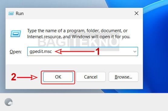 Membuka GPEdit untuk mematikan Windows Update